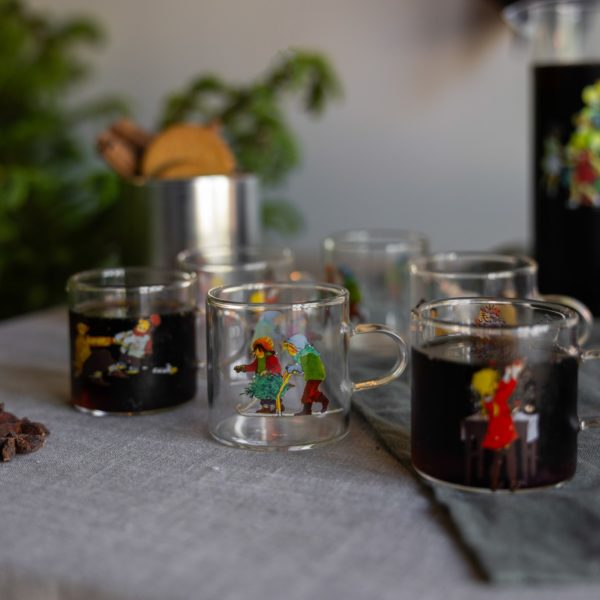 415108 - Glögglas - Barnen i Bullerbyn - Glögg - Julmingel - Julglas - Adventfirande - Juldekoration - julfika - glöggmugg - elegant glögglas - Glögglas med julmotiv