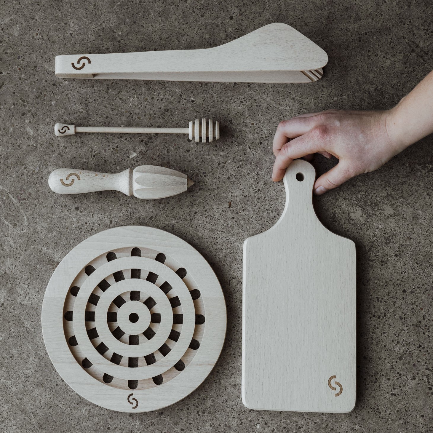 615150 - Källtorp - citronpress - massivt trä - ljustträ - storefactory - kamixa.se