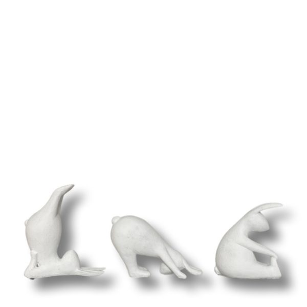 813909 - vit - yoga kaniner - terracotta - roliga - fina - pilates - yoga - träning - påsk - högtid