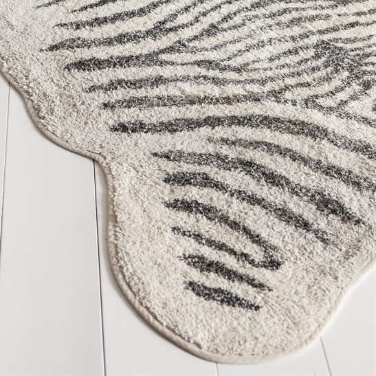 102878 - matta - zebra - mattor - inredning - hemmet - sovrummet - barn - cool - djur - djurmönster - matrial - textil